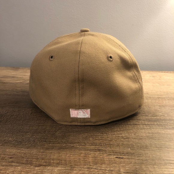 NEW ERA EXCLUSIVE 59FIFTY FLORIDA MARLINS W/ 1997 WORLD SERIES PATCH 7 1/4, TAN - Picture 2 of 6